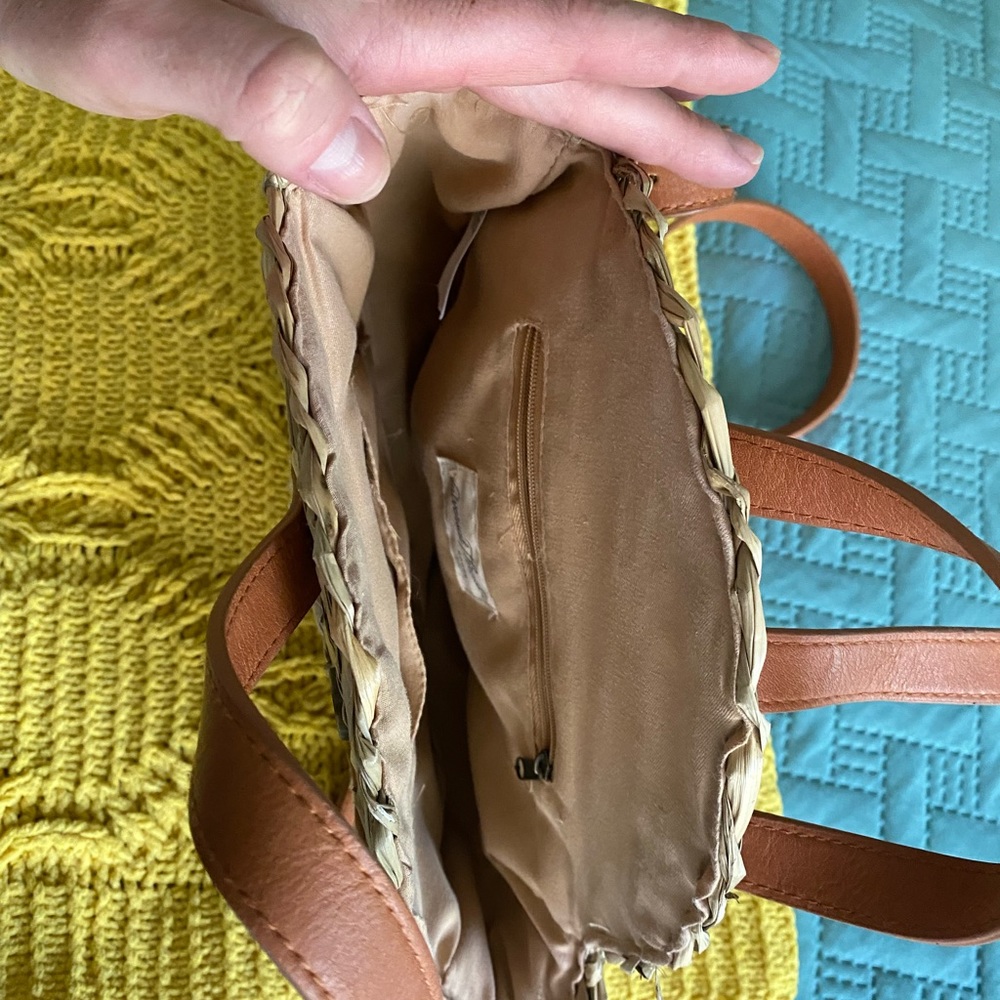 Universal Thread Goods Straw Handbag - image 6